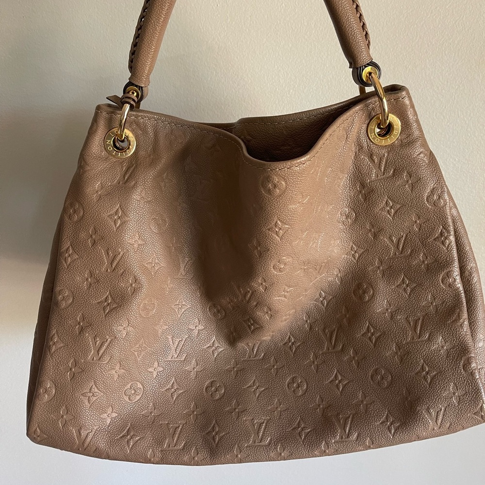 Louis Vuitton ARTSY MM Empriente bag